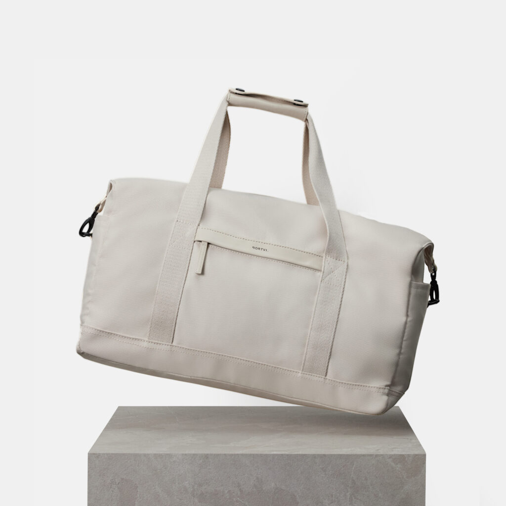 Weekender Sand White