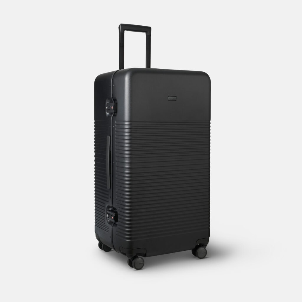 trunk-midnight-black-